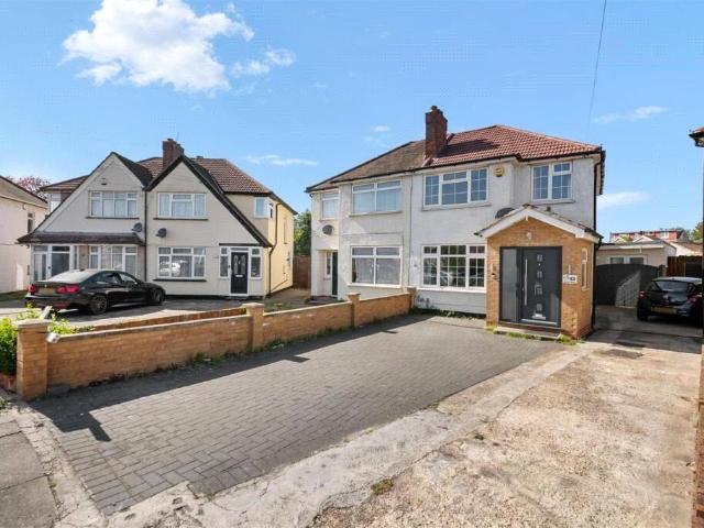 House for sale in Hayes, Greater London
