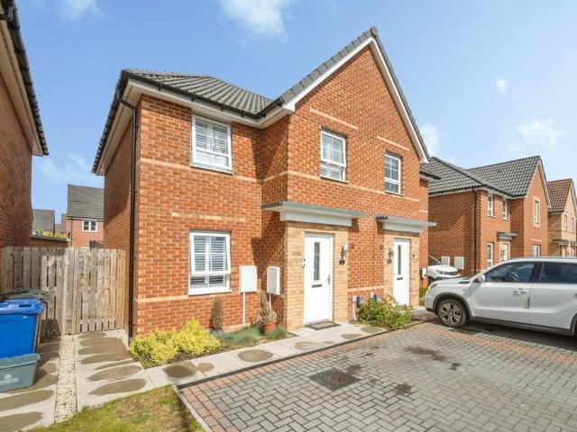 House for sale in Hatfield, South Yorkshire