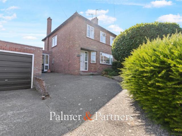 House for sale in Fordham Heath, Essex