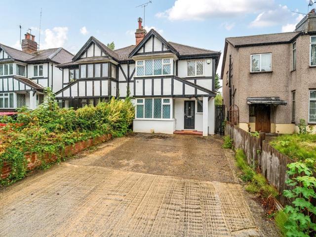 House for sale in Crofton, Greater London