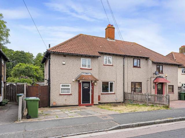 House for sale in Well Hall, Greater London