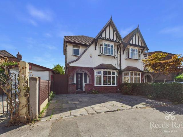 House for sale in Woodsmoor, Bramhall