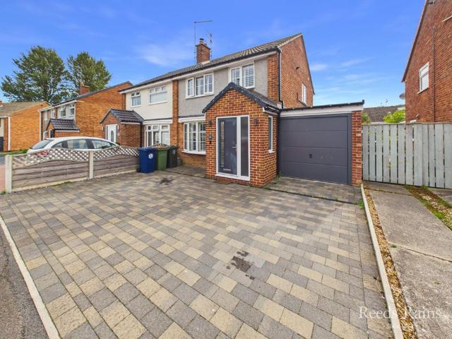 House for sale in Whitby Lane, Guisborough