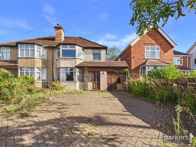 House for sale in Lower Earley, Reading