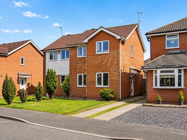House for sale in Caldermill, East Midlands