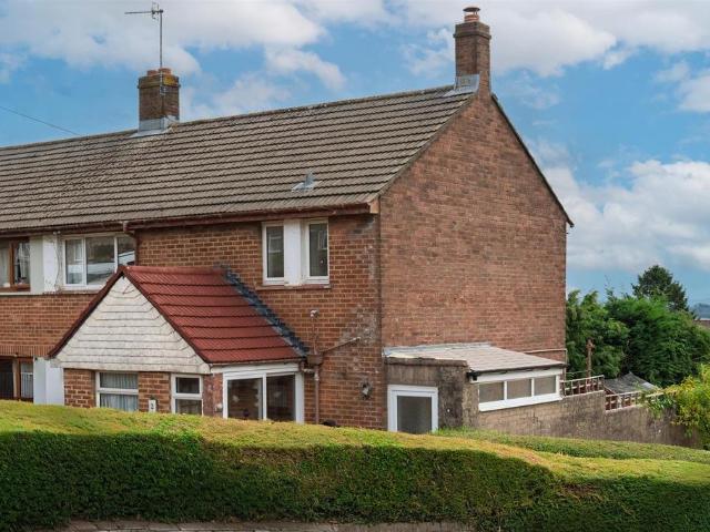 House for sale in Sebastopol, Griffithstown
