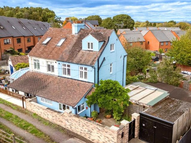 House for sale in Ketley, Telford
