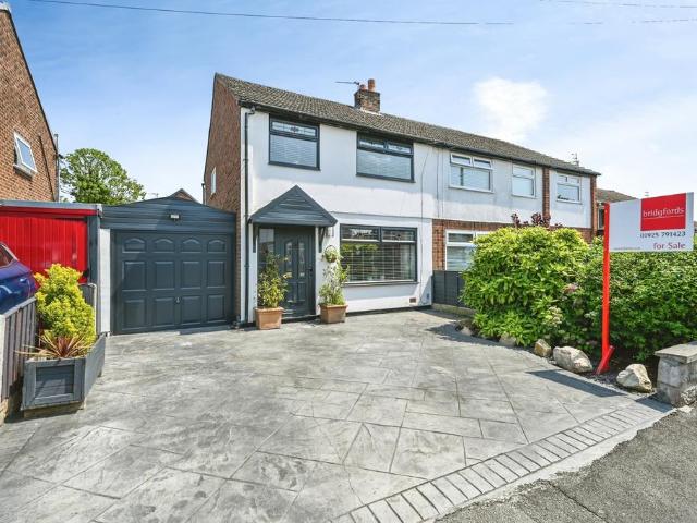 House for sale in Greystone Heath, Warrington