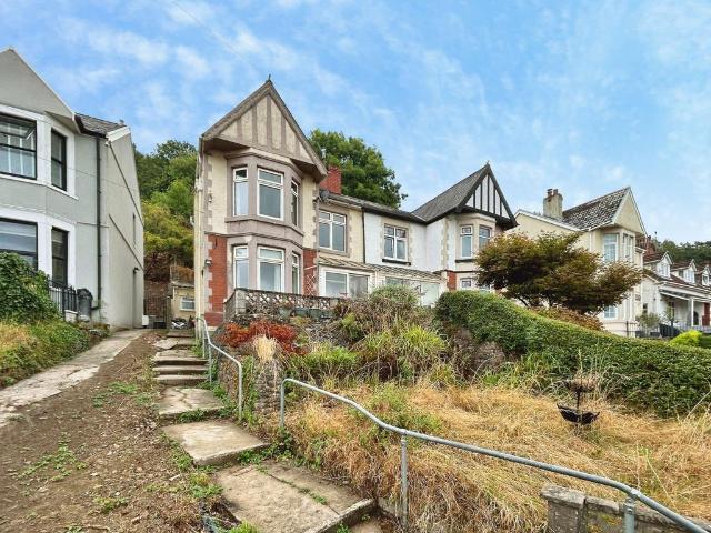 House for sale in Baglan, Aberavon