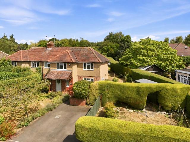 House for sale in Five Acres, Hertfordshire