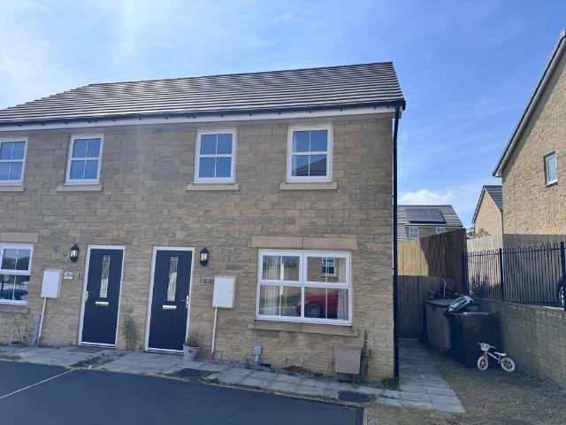 House for sale in Charlesworth, East Midlands