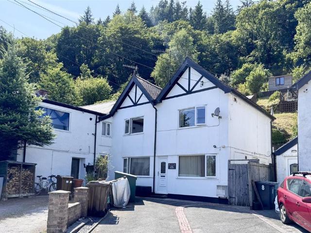 House for sale in Trefriw, Wales