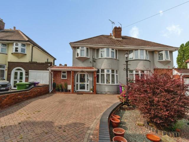 House for sale in Wood End, Wednesfield
