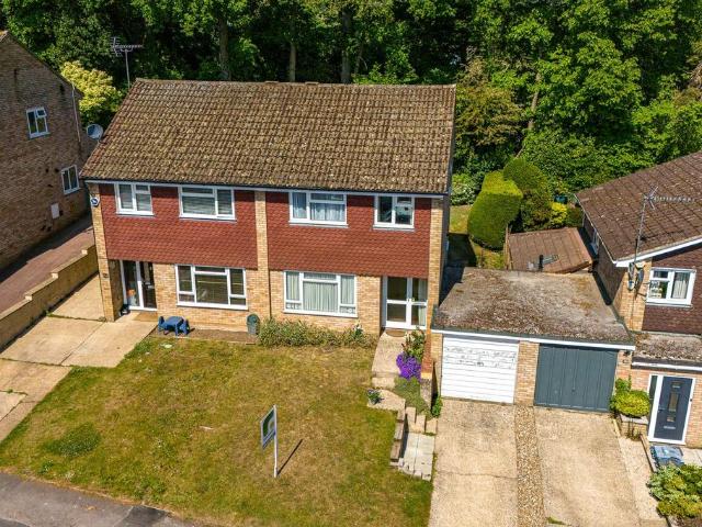 House for sale in Chepping Wycombe, Loudwater