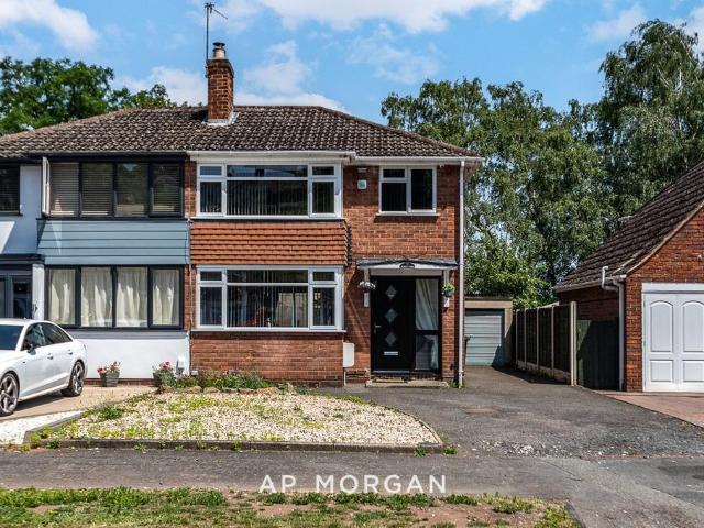 House for sale in Audnam, Amblecote
