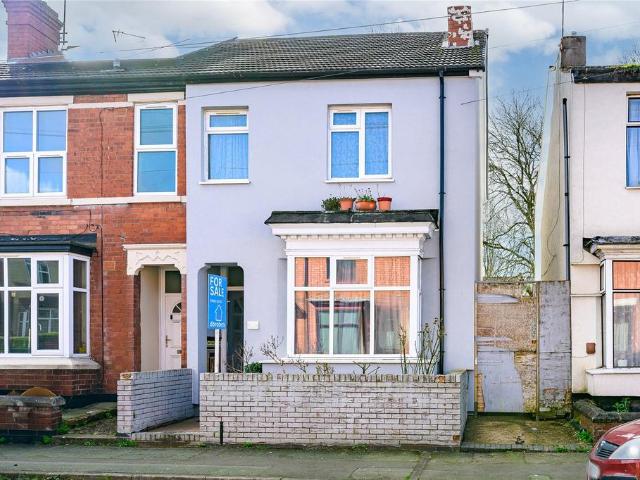 House for sale in Goldthorn Hill, Penn