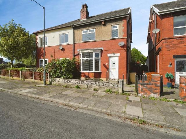 House for sale in Doffcocker, Bolton