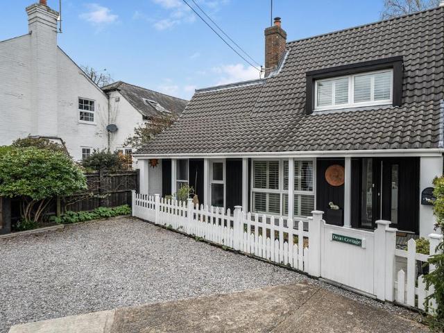 House for sale in Storrington and Sullington, Horsham