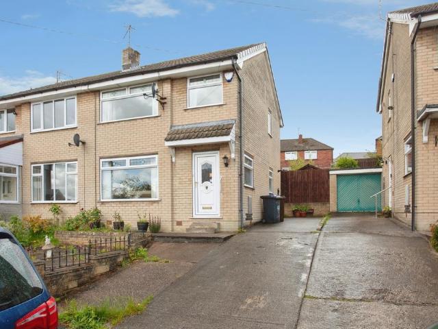 House for sale in Shiregreen, South Yorkshire