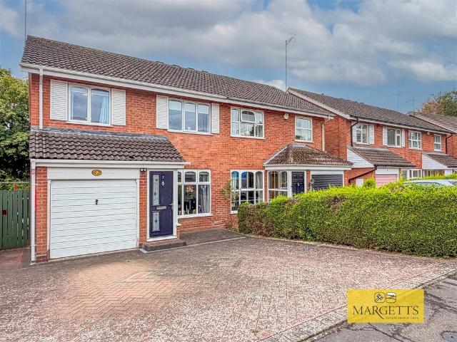 House for sale in Hampton Magna, Warwick