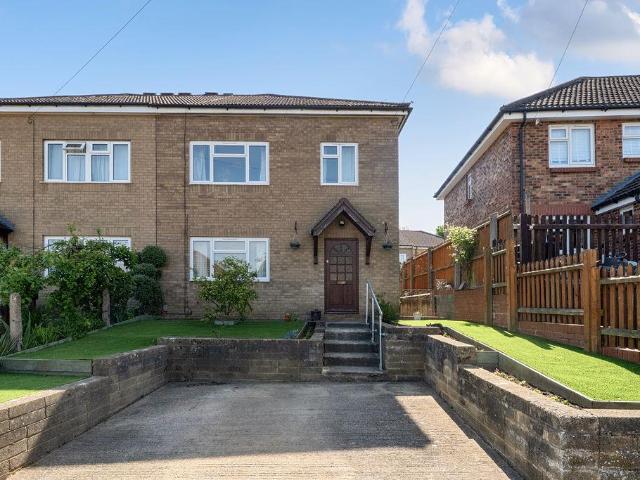 House for sale in Barton, The Slade