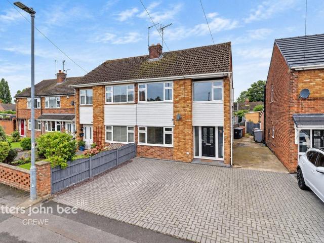 House for sale in Hammond Street