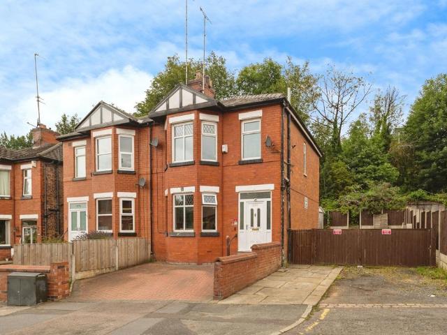 House for sale in Georgia, Greater Manchester