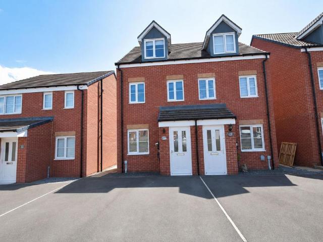 House for sale in Stanley