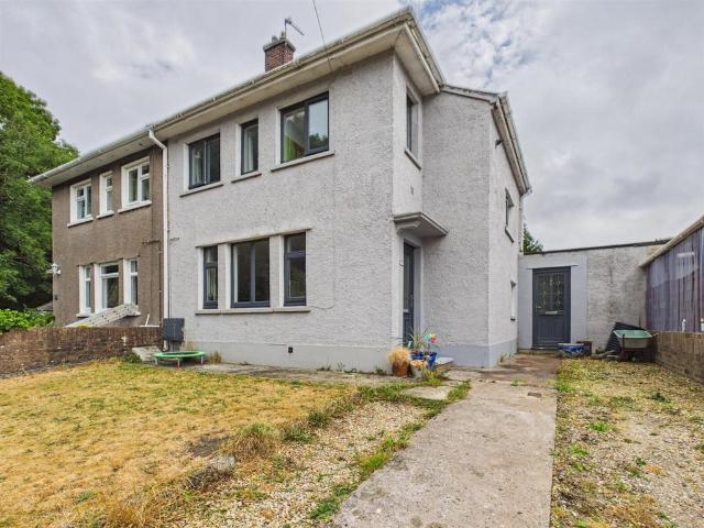 House for sale in Pyle, Wales