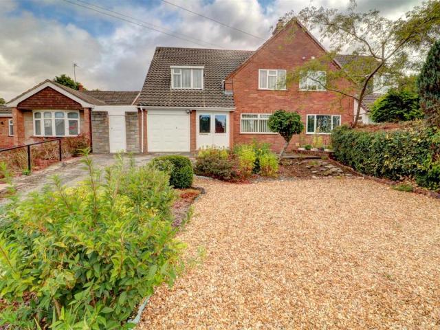 House for sale in Pelsall, West Midlands