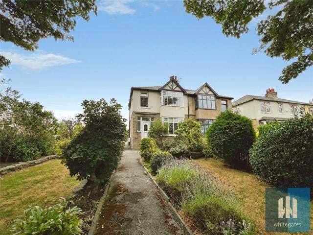 House for sale in Beaumont Park, Armitage Bridge