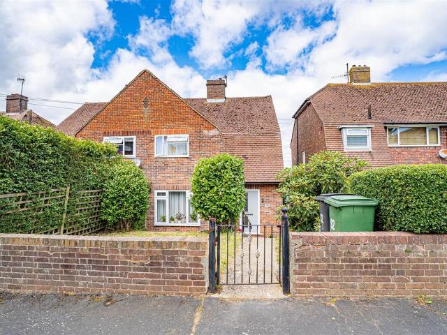 House for sale in Ore, Guestling Green