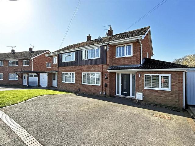House for sale in Heath Farm, Frankwell
