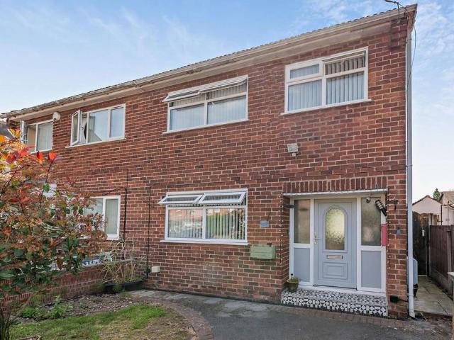 House for sale in Lower Bebington, Bebington
