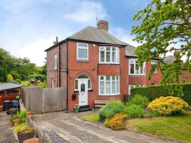 House for sale in Sheffield Lane Top, Firth Park