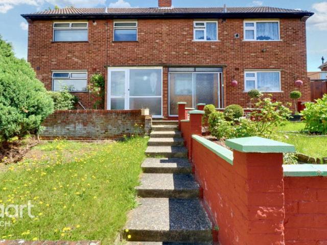 House for sale in Key Street, Suffolk