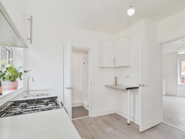 House for sale in Old Wharf, City Of Leicester
