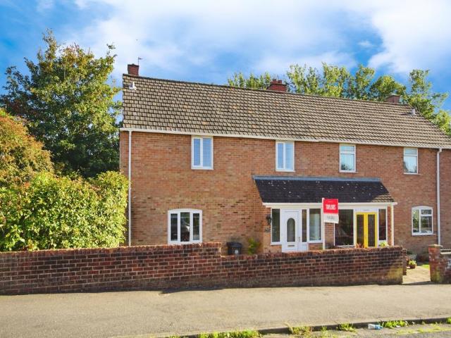 House for sale in Feckenham, City Of Bristol