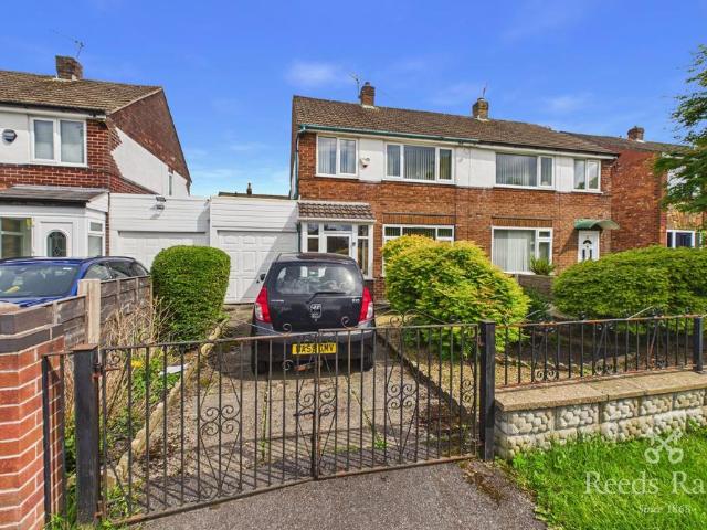 House for sale in Mile End, Hazel Grove