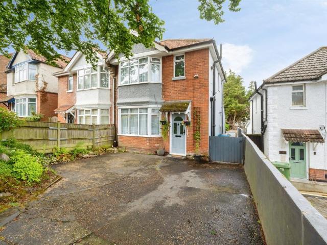 House for sale in Midanbury, City Of Southampton