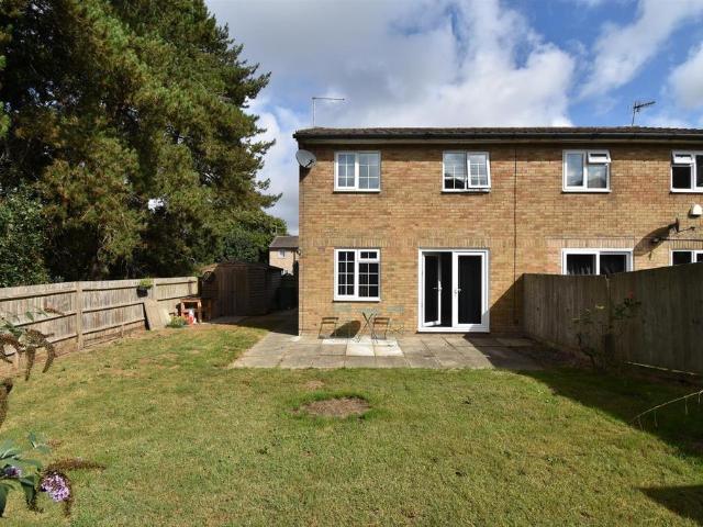 House for sale in West Marina, Guestling Green