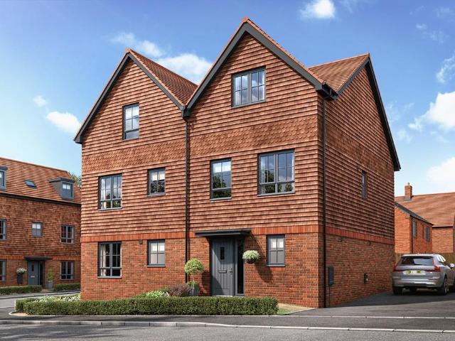 House for sale in Far Bletchley, Milton Keynes