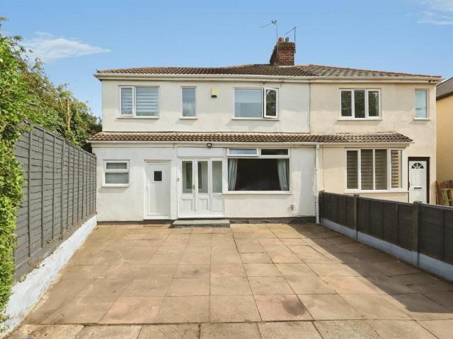 House for sale in Ashmore Lake, Willenhall