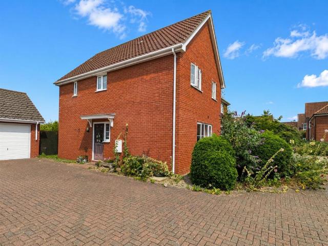 House for sale in Bedingfield, Suffolk