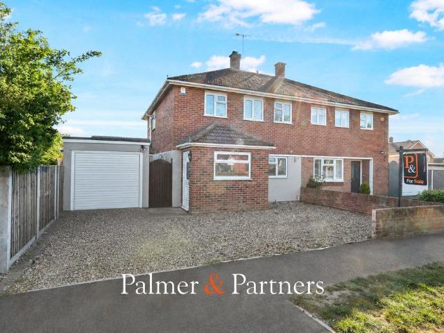House for sale in Highwoods, Fordham Heath