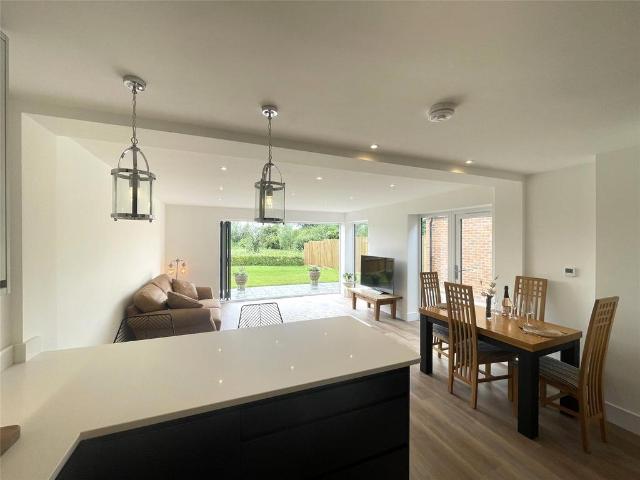 House for sale in Aston Cross, Pamington