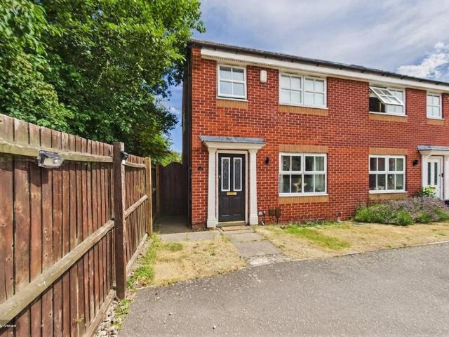 House for sale in Elmfield, Leicestershire