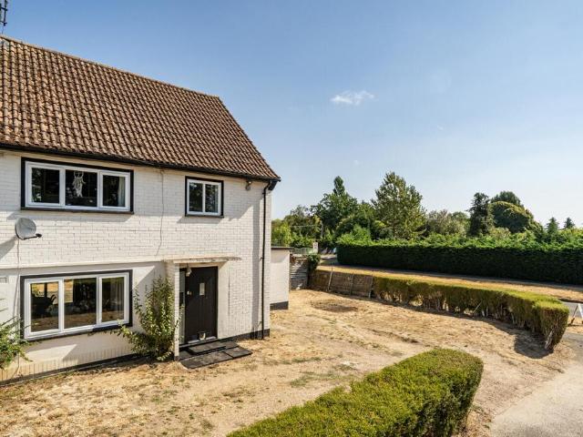 House for sale in Arborfield