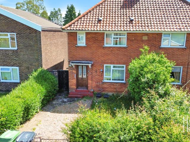 House for sale in Gillingham, Burgh St Peter