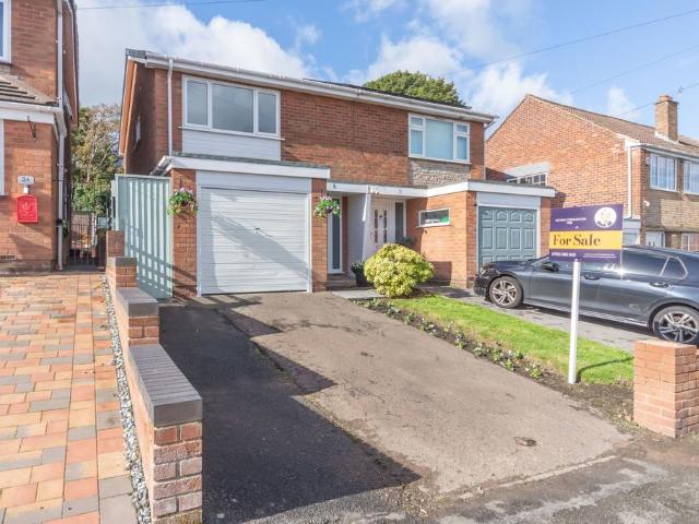 House for sale in Coseley, West Midlands